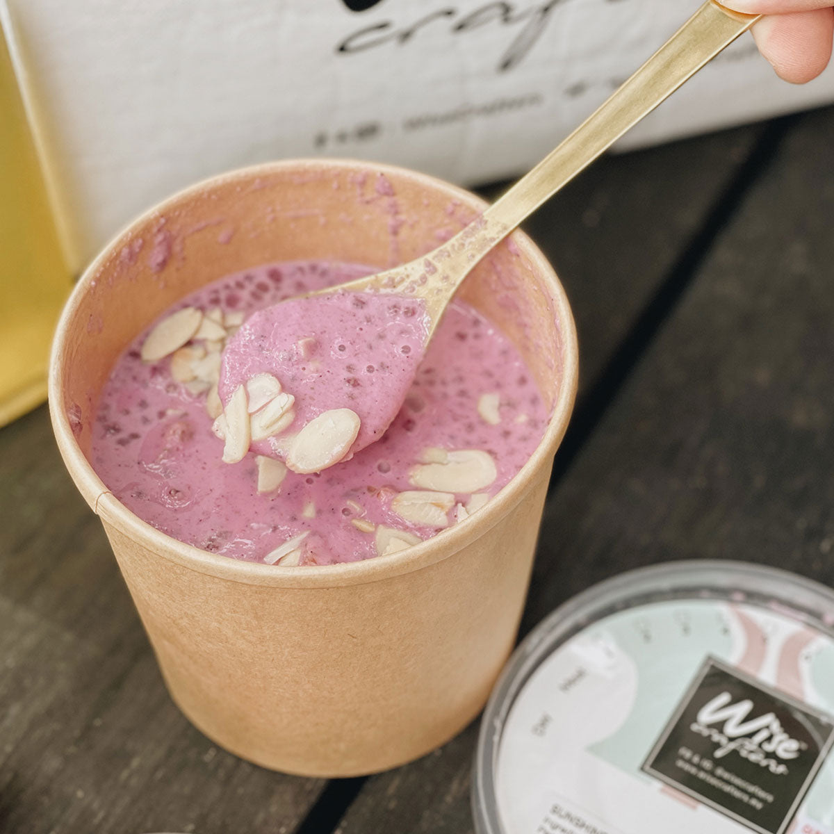 Sunshine Glow (Smoothie Bowl)