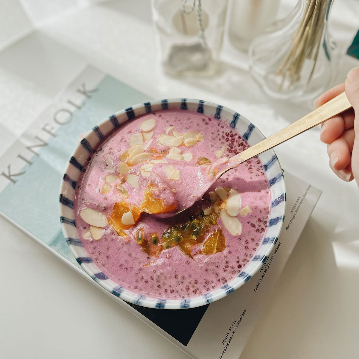 Sunshine Glow (Smoothie Bowl)
